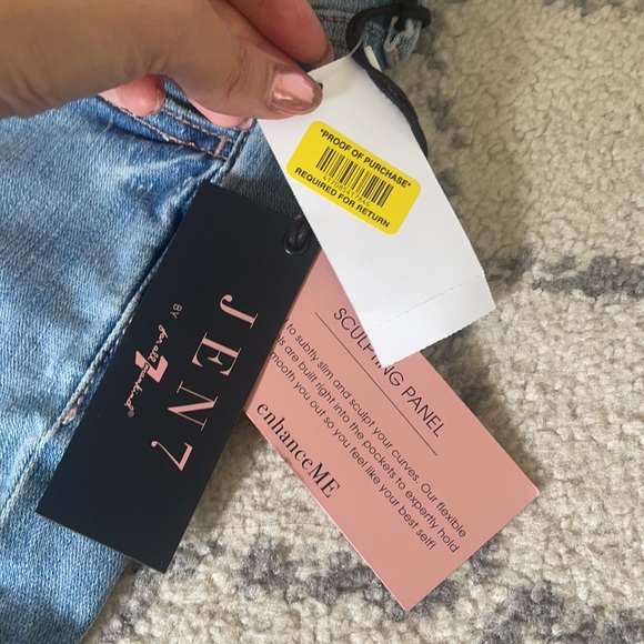 Jen 7 Jeans - Picture 5 of 7